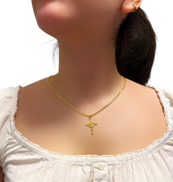 Croce gloriosa oro giallo o bianco 18kt